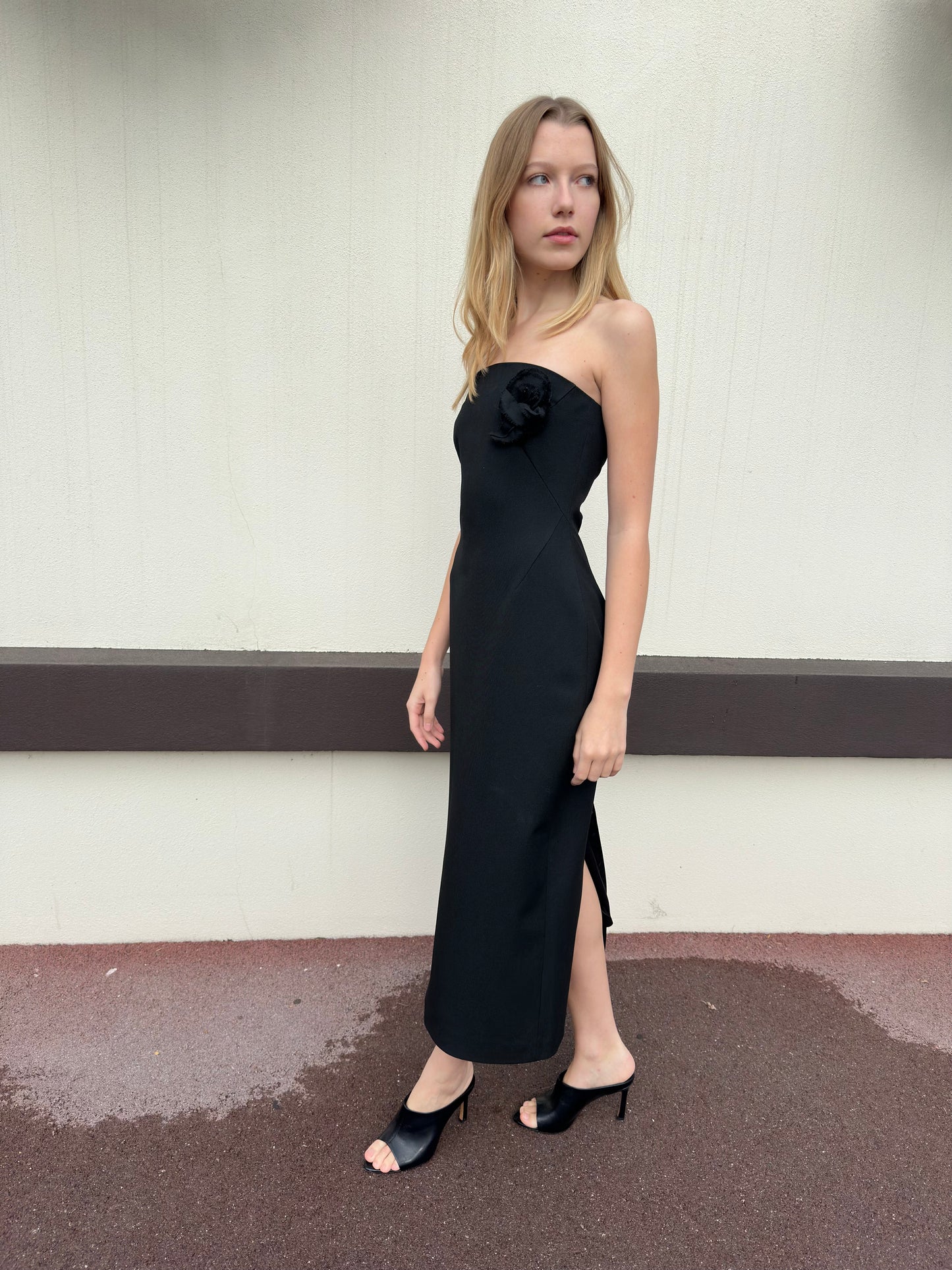 Robe Coralie avec une broche